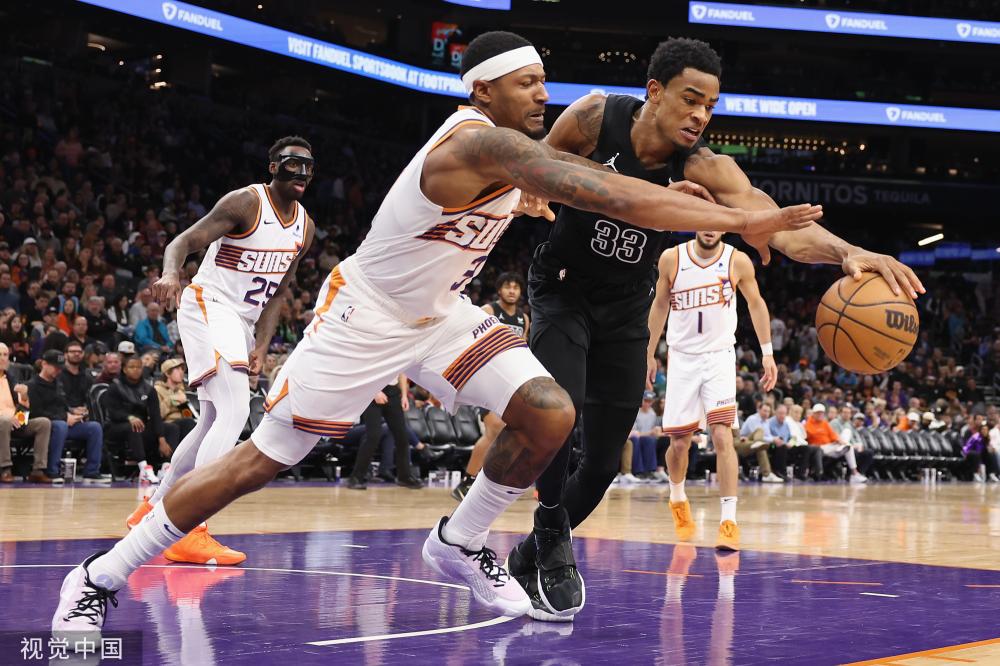 球和防守反 球和防守反