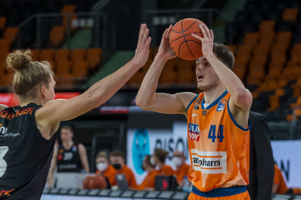 贫项目中 贫项目中